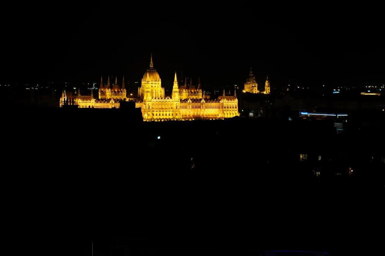 Papillon Apartment Budapest Hungary